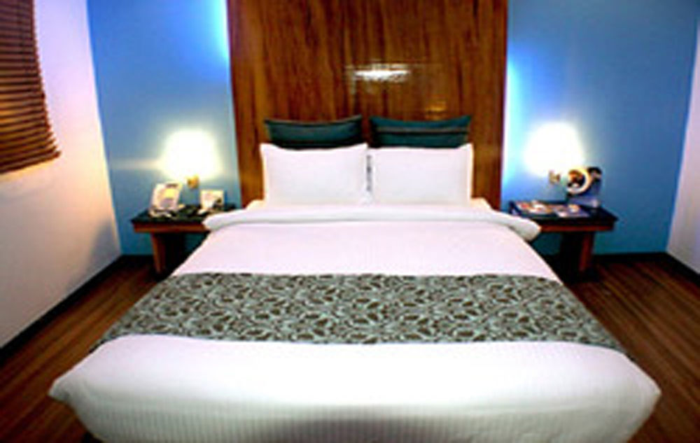 Pghi Hotel Ciudad Quezon Exterior foto